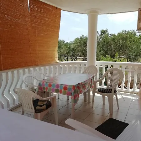 App Oliva Apartment *